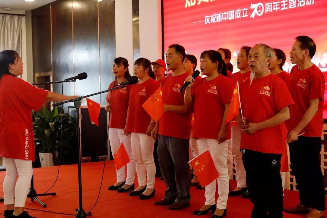 闺蜜的时尚对决
